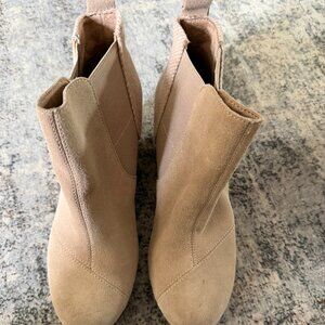 Tom ankle boots